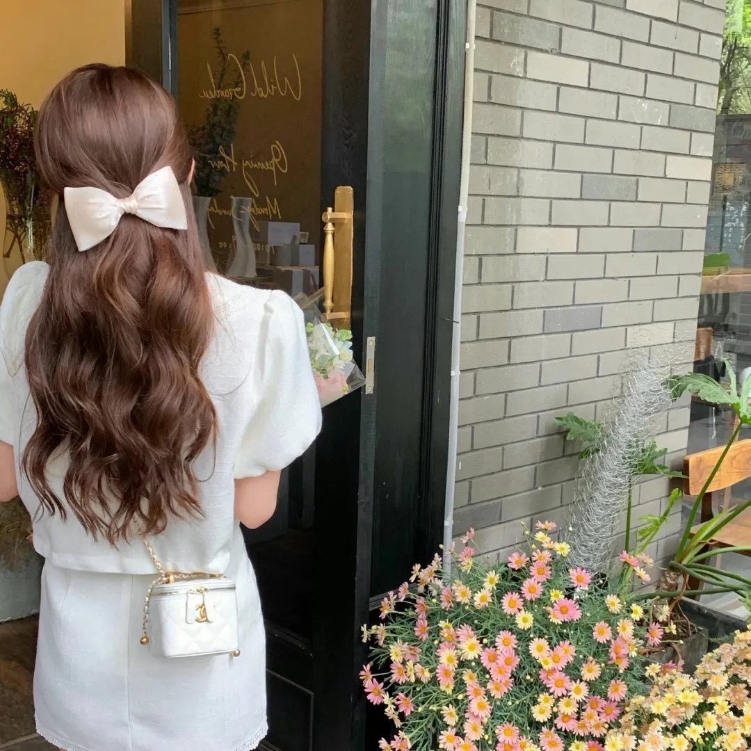 奶路臣